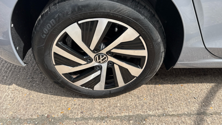 Volkswagen Golf 1.4 TSI eHybrid Style 5dr DSG Hatchback